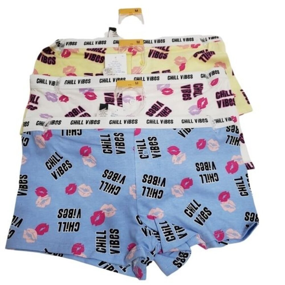 NWT 3 piece Kiss & Tell Chill‎ Vibes Boyshorts Underwear - Size Large